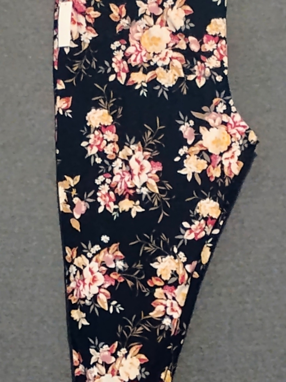 Floral High-Rise Fitted Leggings in Black with Pink & Gold Bloom - Picture 2 of 2